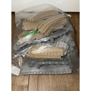 Thomas & Friends TrackMaster Train Track Lot with Thomas Engine Tan Gray